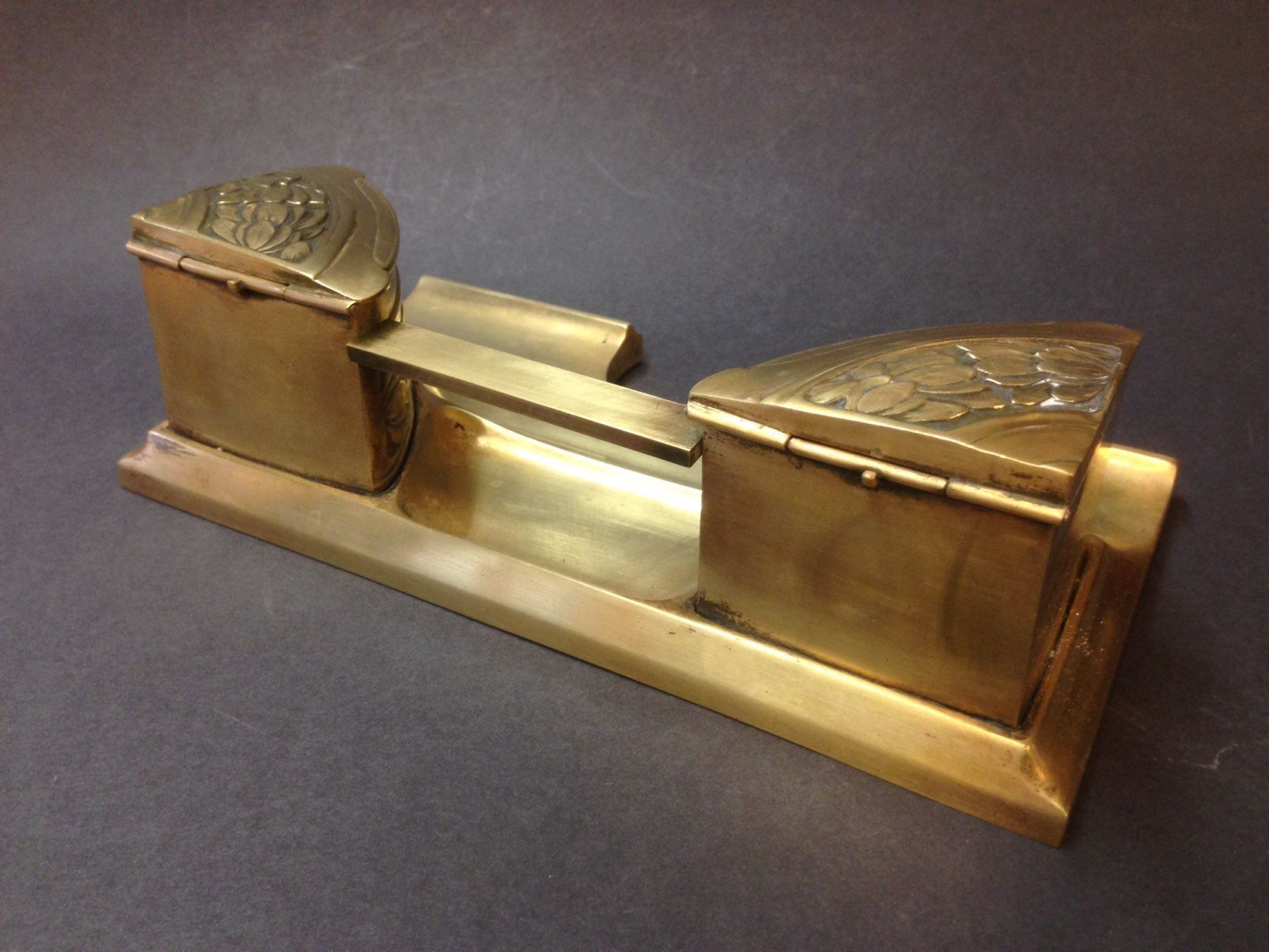 Sonstige Antiquitäten & Kunst: Antikes Jugendstil Messing Tintenfass – Gebraucht aus Schaffhausen von vintageville 5
