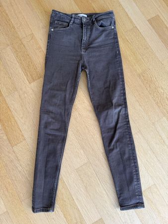 Zara Damen Jeans, Gr. 36, braun, Top Zustand für Herbst!