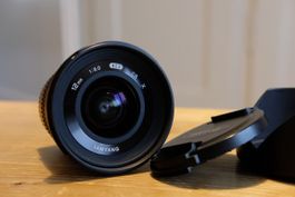 Samyang 12mm F2.0 NCS für Fuji X-Mount