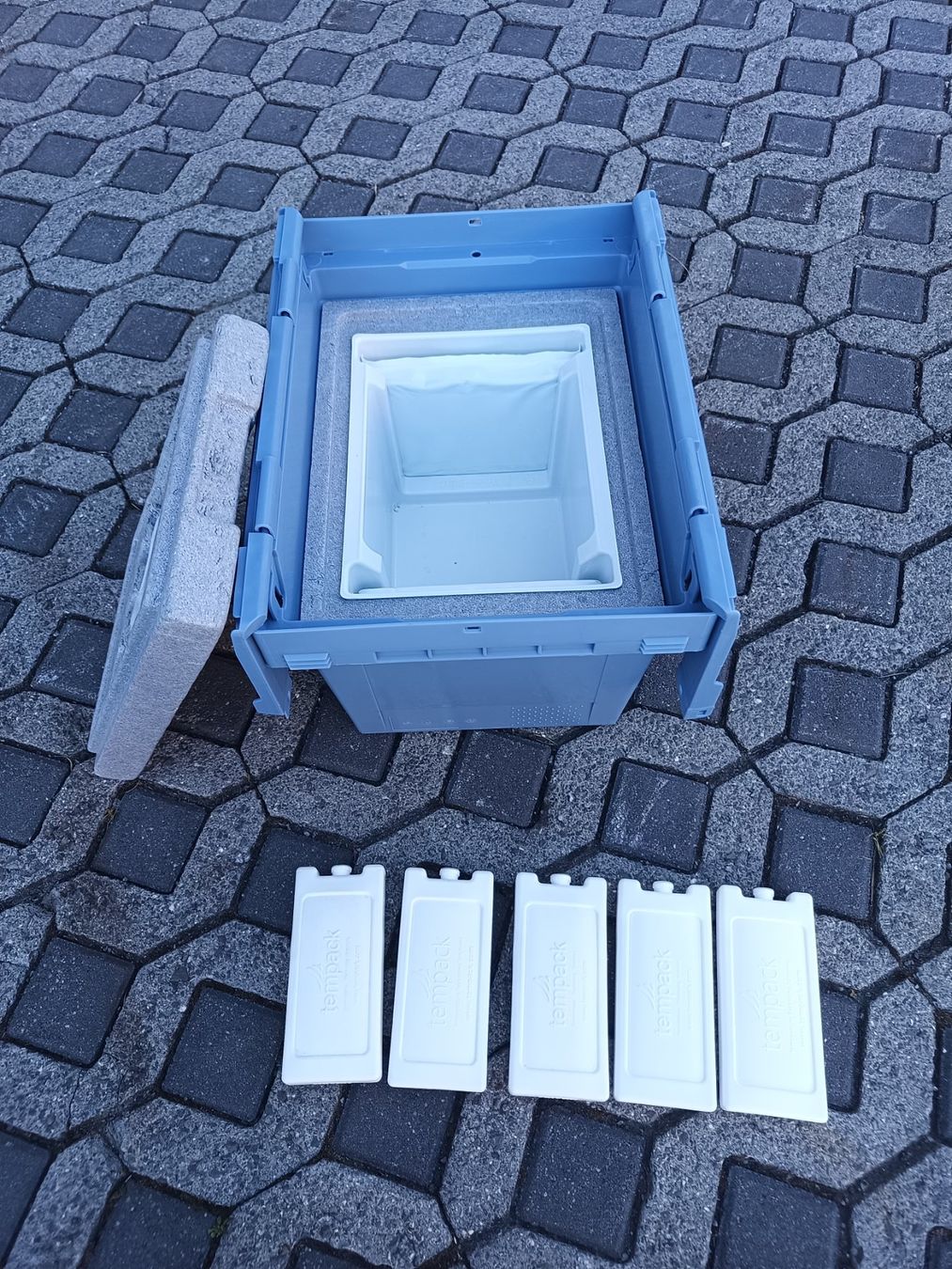 Behälter & Ähnliches: Transportbox Gekühlt – Gebraucht aus Oberegg von 19franzi94
