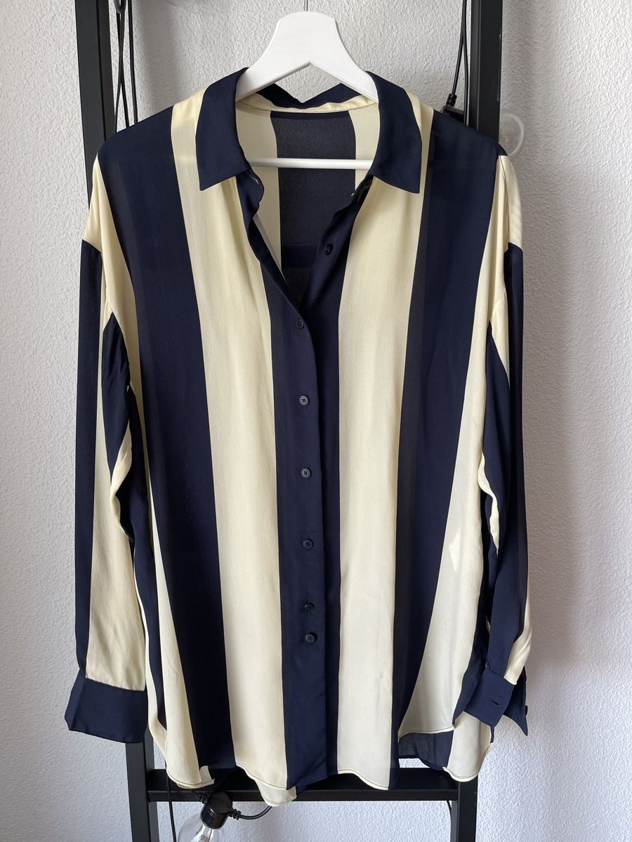 Closed Camicette: CLOSED Oversize Bluse Streifen Seide + Viskose Gr. S – Usato da Zürich venduto da Recode.Fashion 2