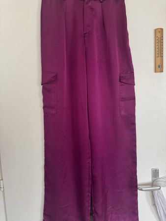 Pantalon cargo Zebra violet taille L, parfait pour l'été