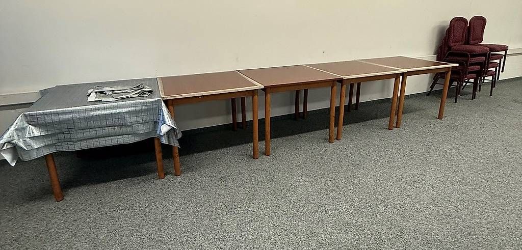 Cassettiere: Möbel gratis zum abgeben  – Usato da Nussbaumen AG venduto da man_cxn7 2