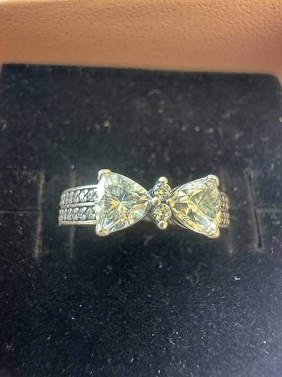 Pandora Ringe: Pandora Bow Ring Silber – Gebraucht aus Jonen von victoria0206