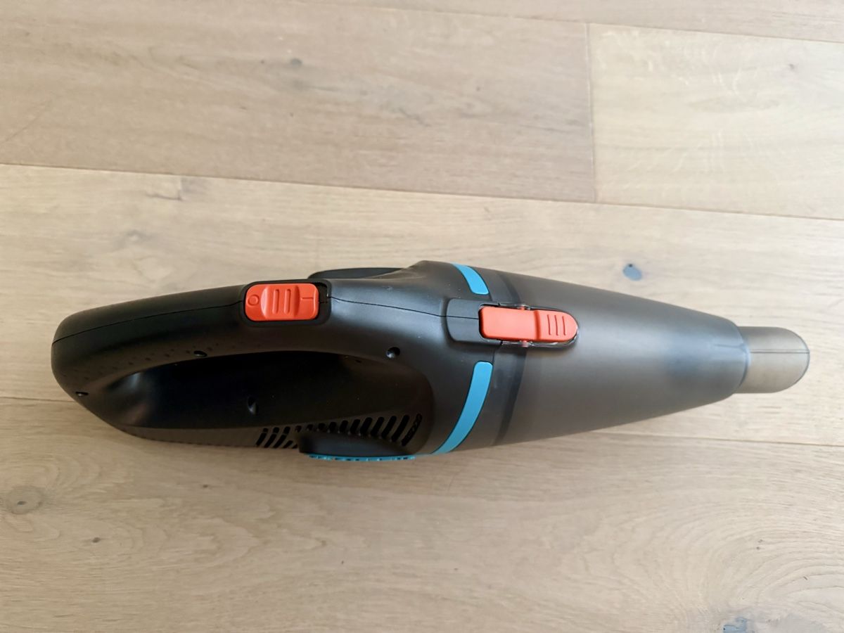 Aspirapolveri & Accessori: GARDENA Akku-Handstaubsauger  – Usato da Basel venduto da Joggelibasel 1