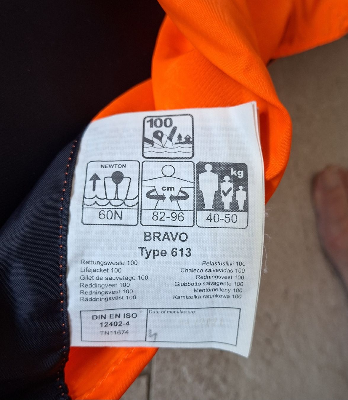Secumar Gilets de sauvetage: Neue Rettungsweste BRAVO 40 - 60 kg – Neuf (Voir description) à Aathal - Seegräben par anny44 2