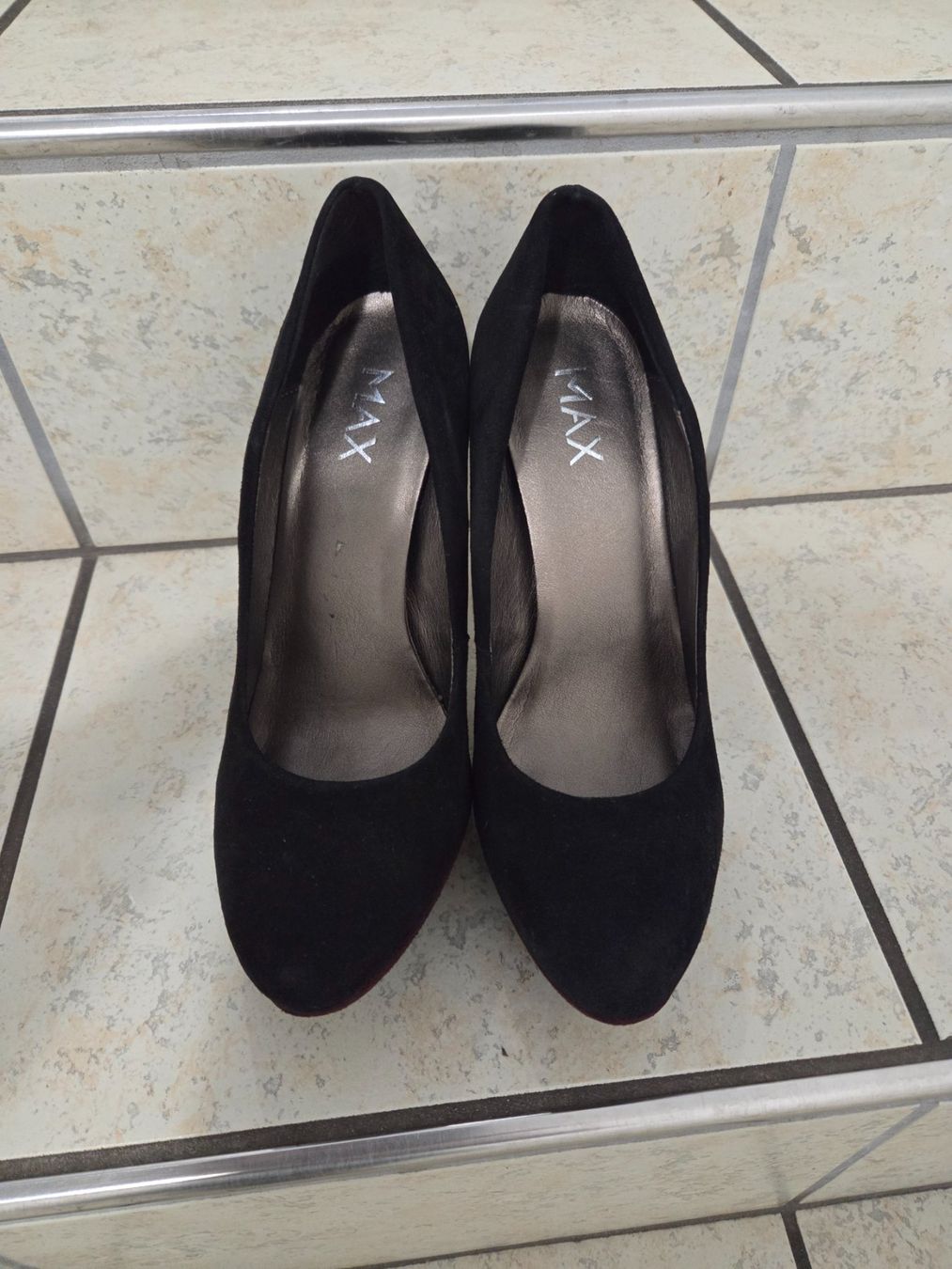 Scarpe da donna: Pumps echte Leder gr.39 – Nuovo (secondo la descrizione) da Bronschhofen venduto da Katrusja 3