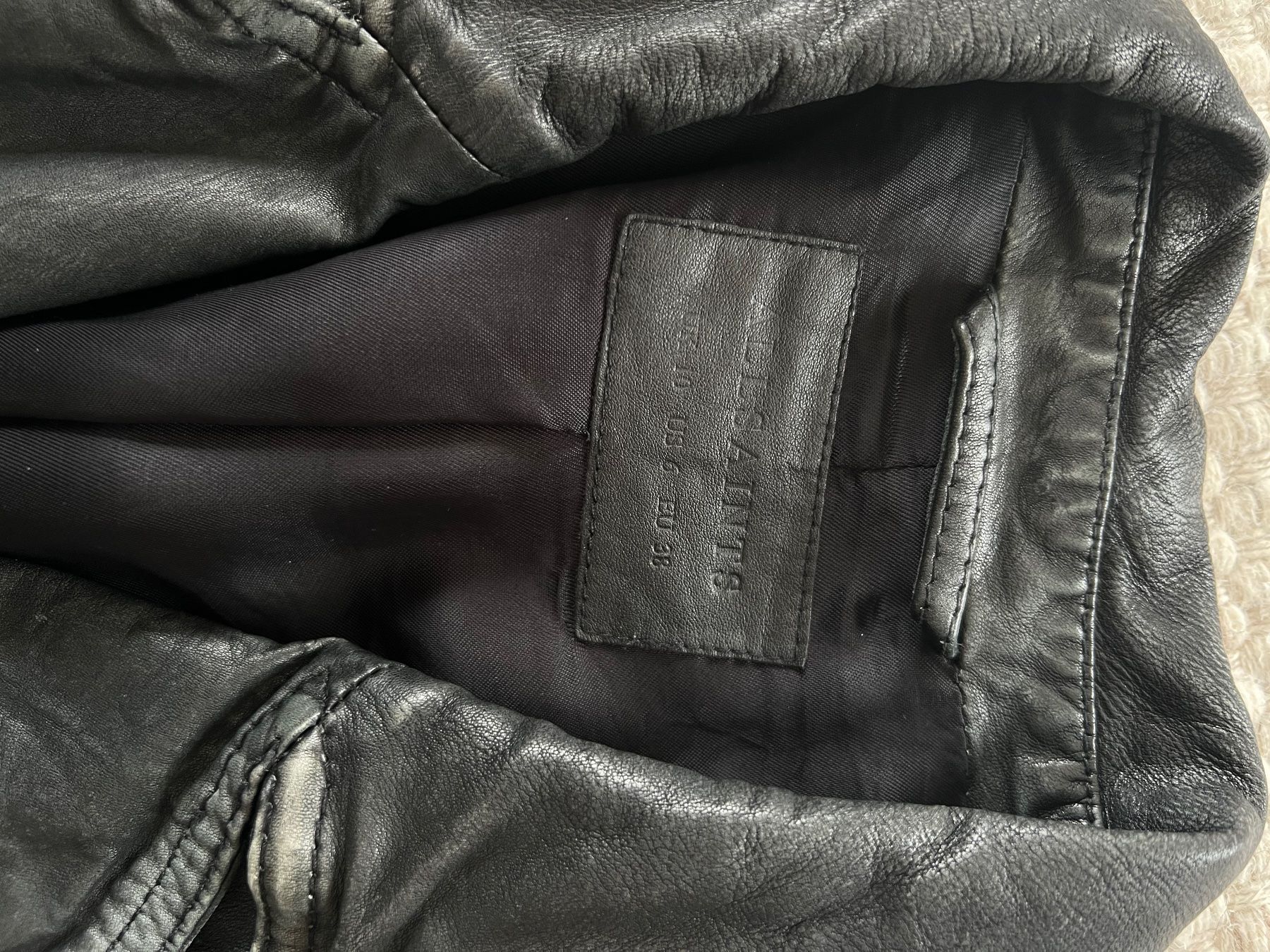 Giacche: All Saints Lederjacke in Schwarz – Usato da Port venduto da lau_pdf5 2