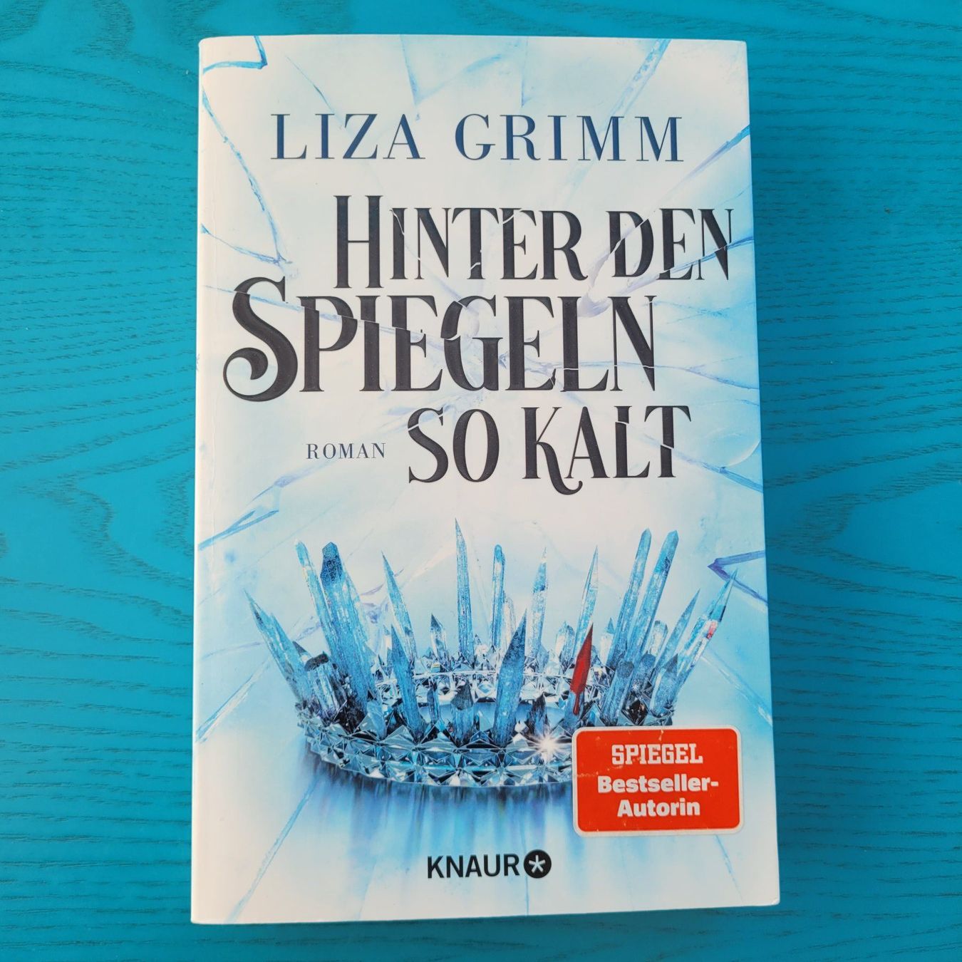 Bücher: Liza Grimm- Hinter den Spiegeln so kalt – Gebraucht aus SCHÜBELBACH von CoKaHa