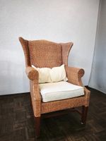 Vintage Ohrensessel Sessel Rattan mit Polster