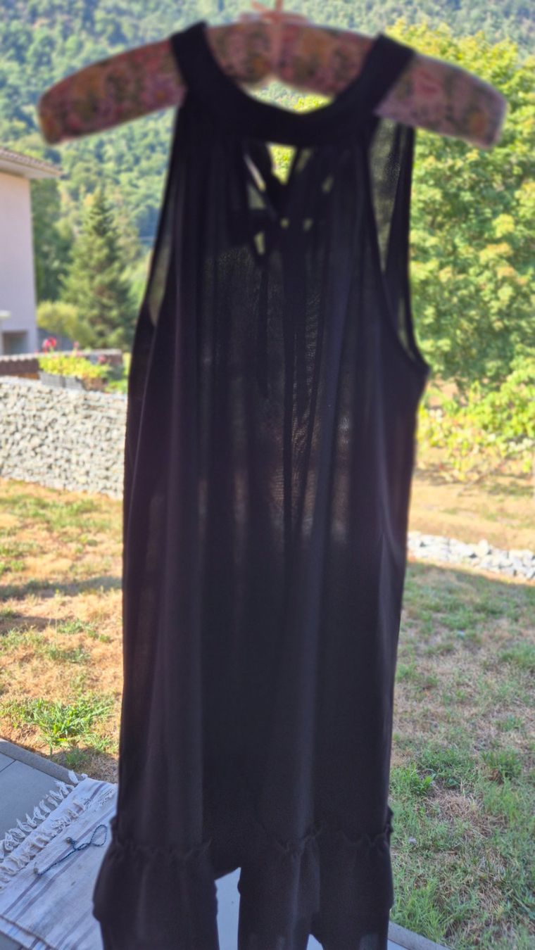 Robes: Elegante abito – Neuf (Voir description) à Gordevio par RUBY104