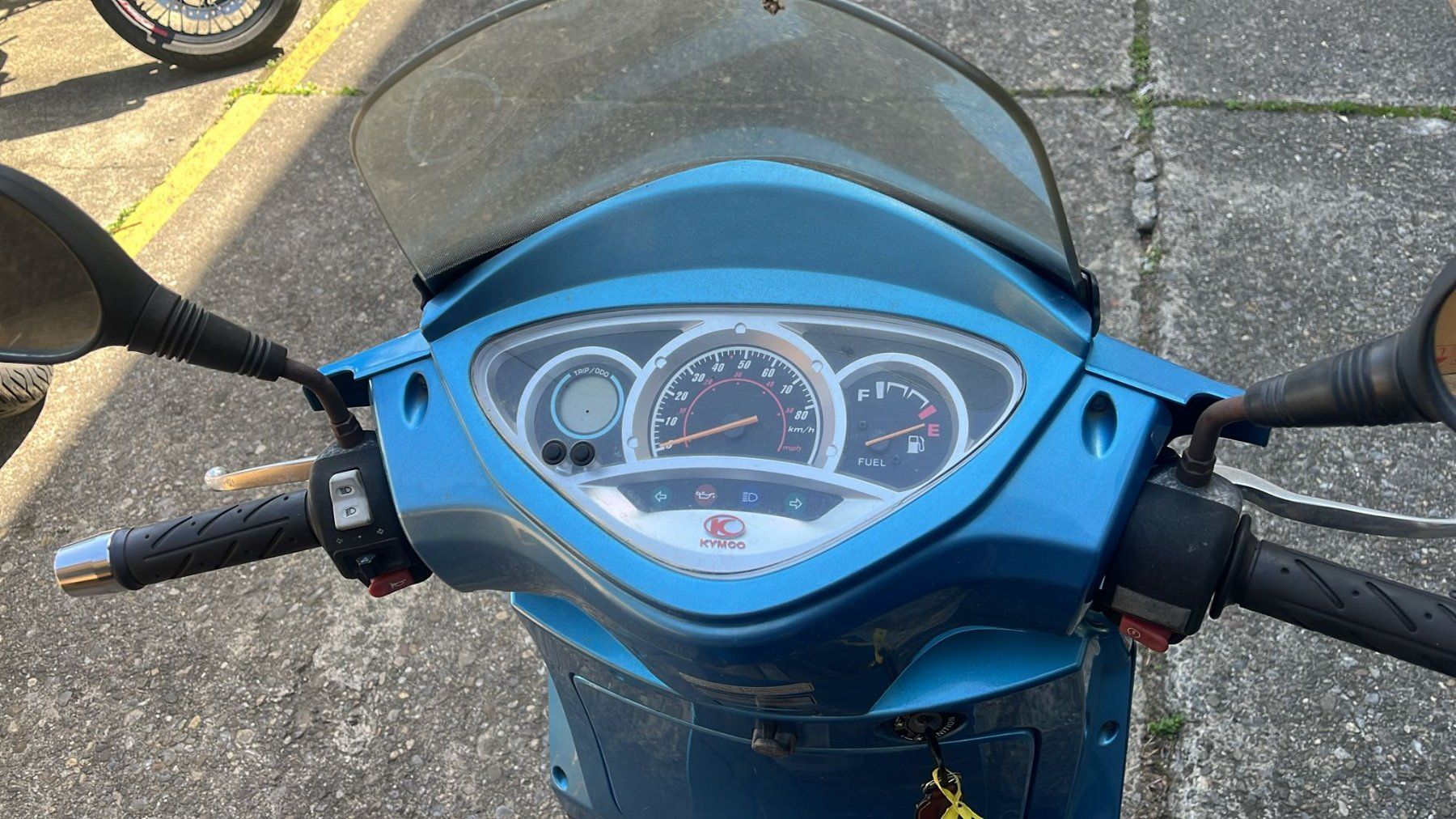 Kymco Scooter: Occasion Roller Kymco People S 50 hellbau – Usato da Zürich-Schwamendingen venduto da Josts_ToeffladeAG 3
