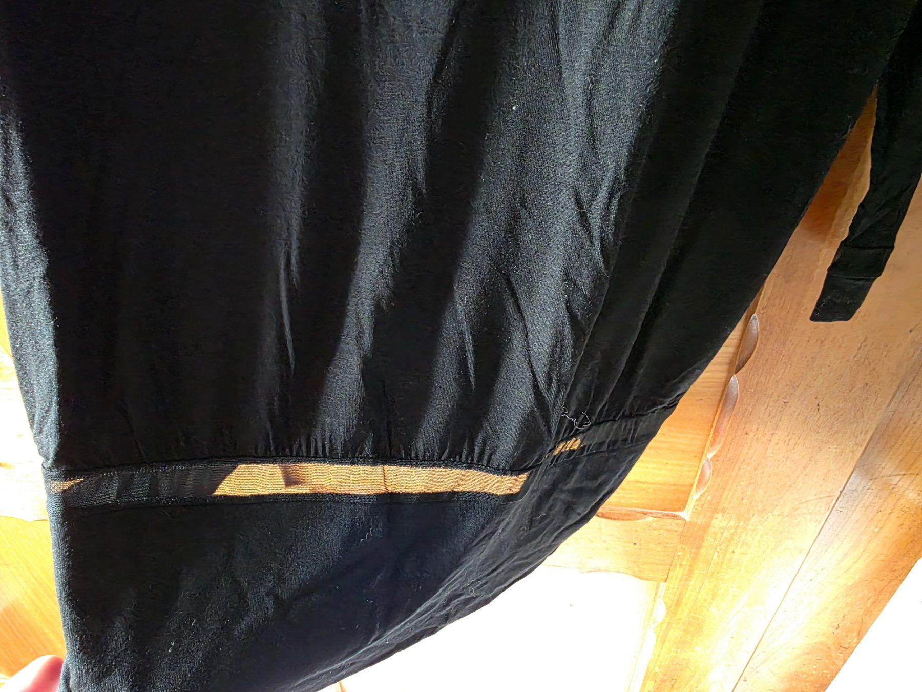 Blusen: Le Bourget Paris lange Damen Bluse Grösse XL – Gebraucht aus Walterswil BE von Lonitti 4