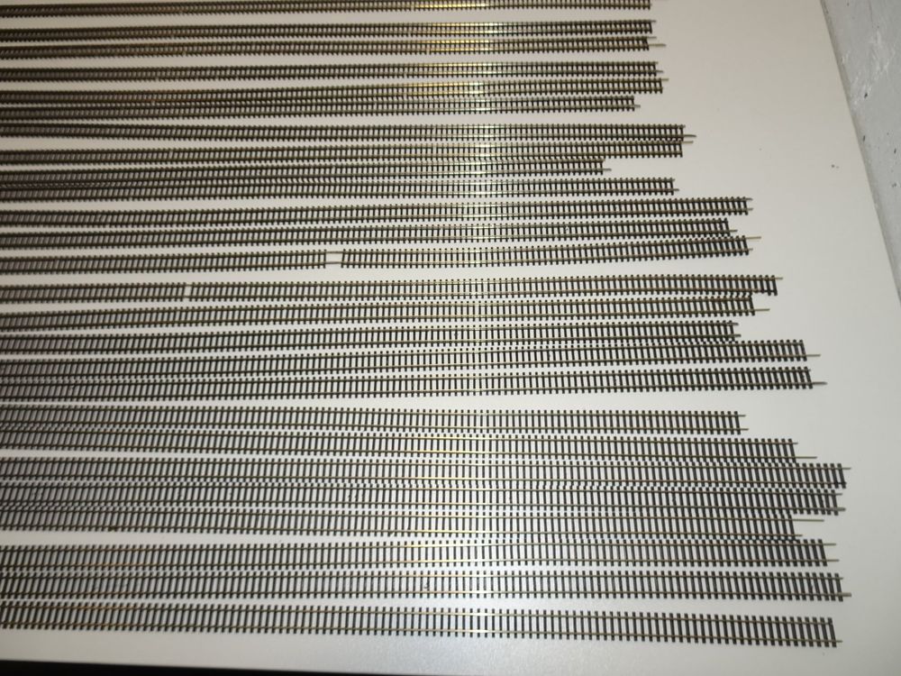 Peco N Scale ~ New 2025 ~ Code 80 Flex Track ~ Wood Ties ~ 25