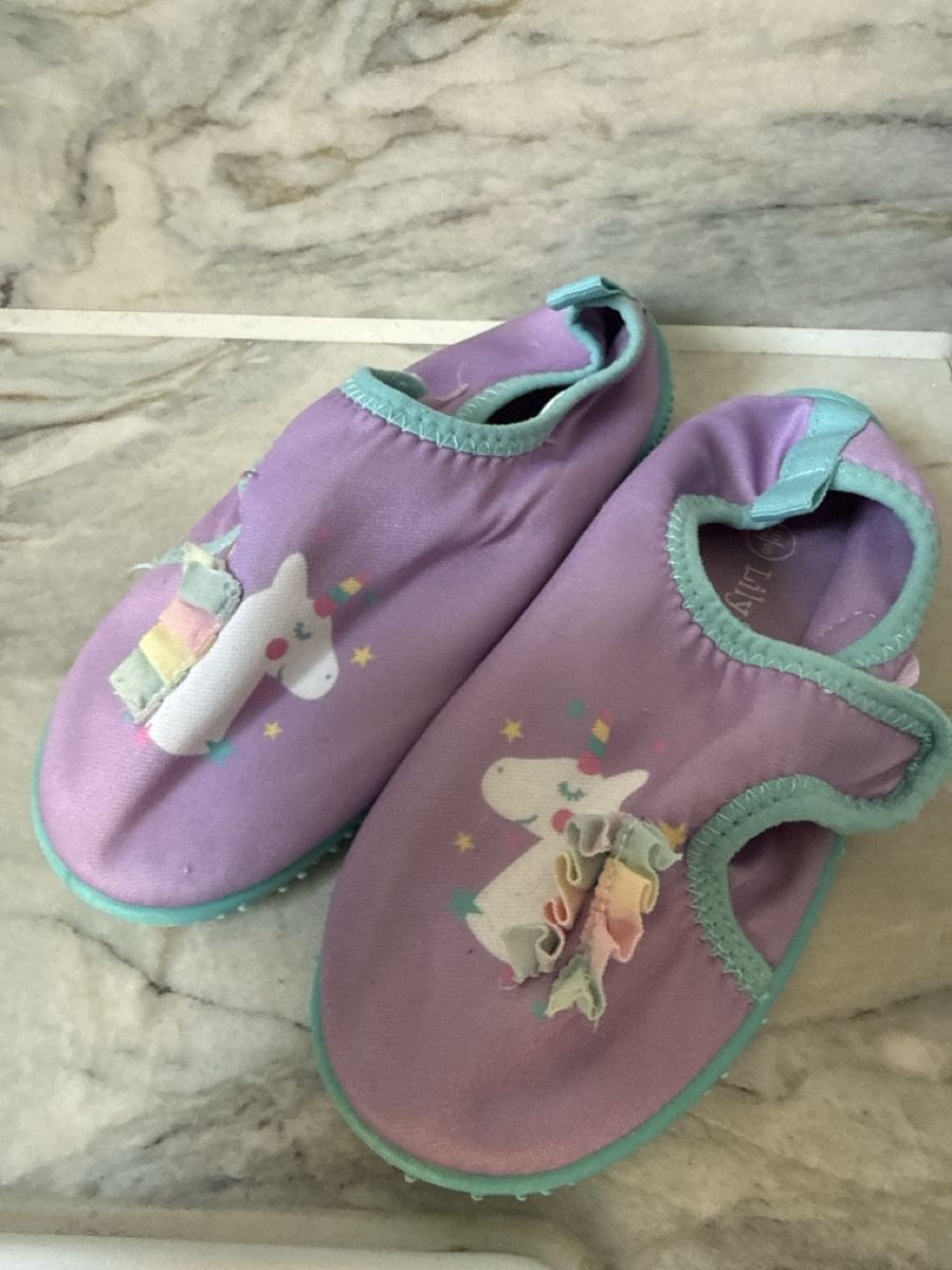 Chaussures filles: Badeschuhe Lily & Dan Grösse 26 – D'occasion à Zollikerberg par juneja79