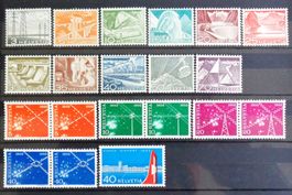 SVISLANDO 1949 à 1953: Lot de timbres neufs **
