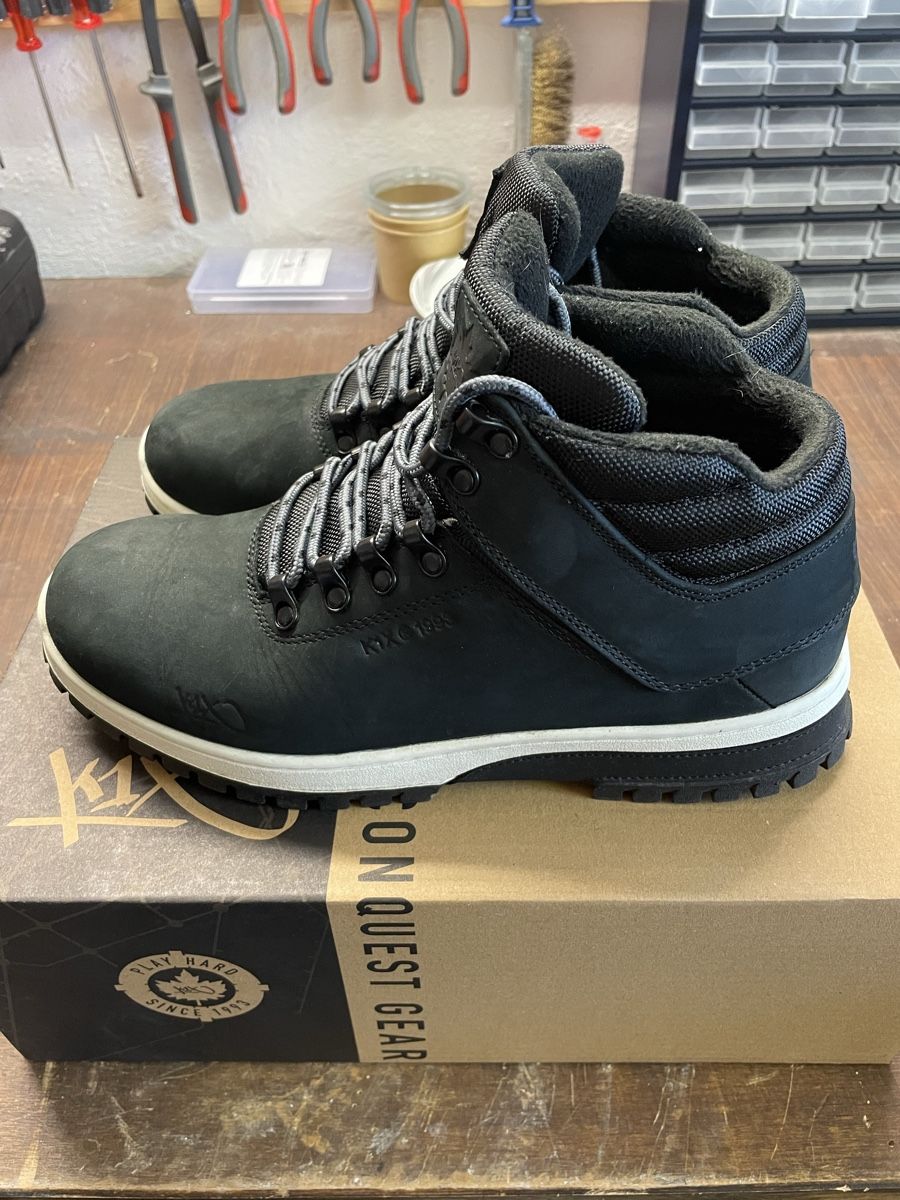 K1X Scarpe da uomo: K1X schuhe – Nuovo (secondo la descrizione) da Schaffhausen venduto da Mustang026