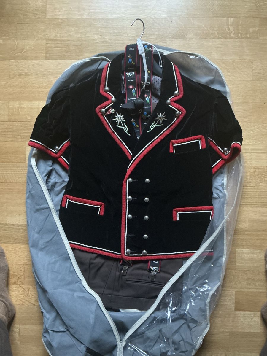 Costumi: Original Berner Mutz - Schweizer Qualität – Usato da Bern venduto da wildermuth25