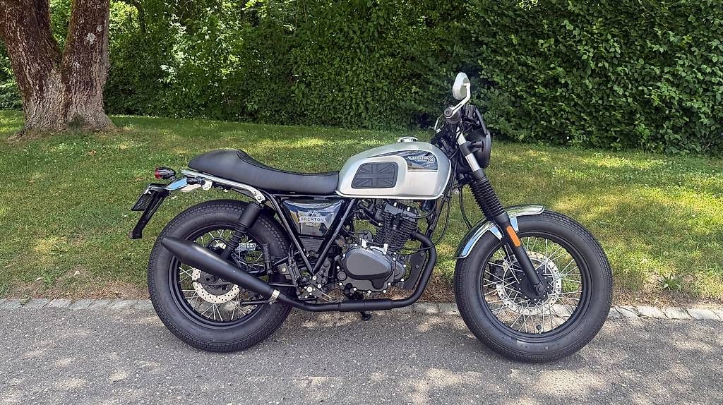 Brixton Motorcycles Strasse: Neuwertige Brixton Sunray 125 – Gebraucht aus Trimbach von ZweirAdler