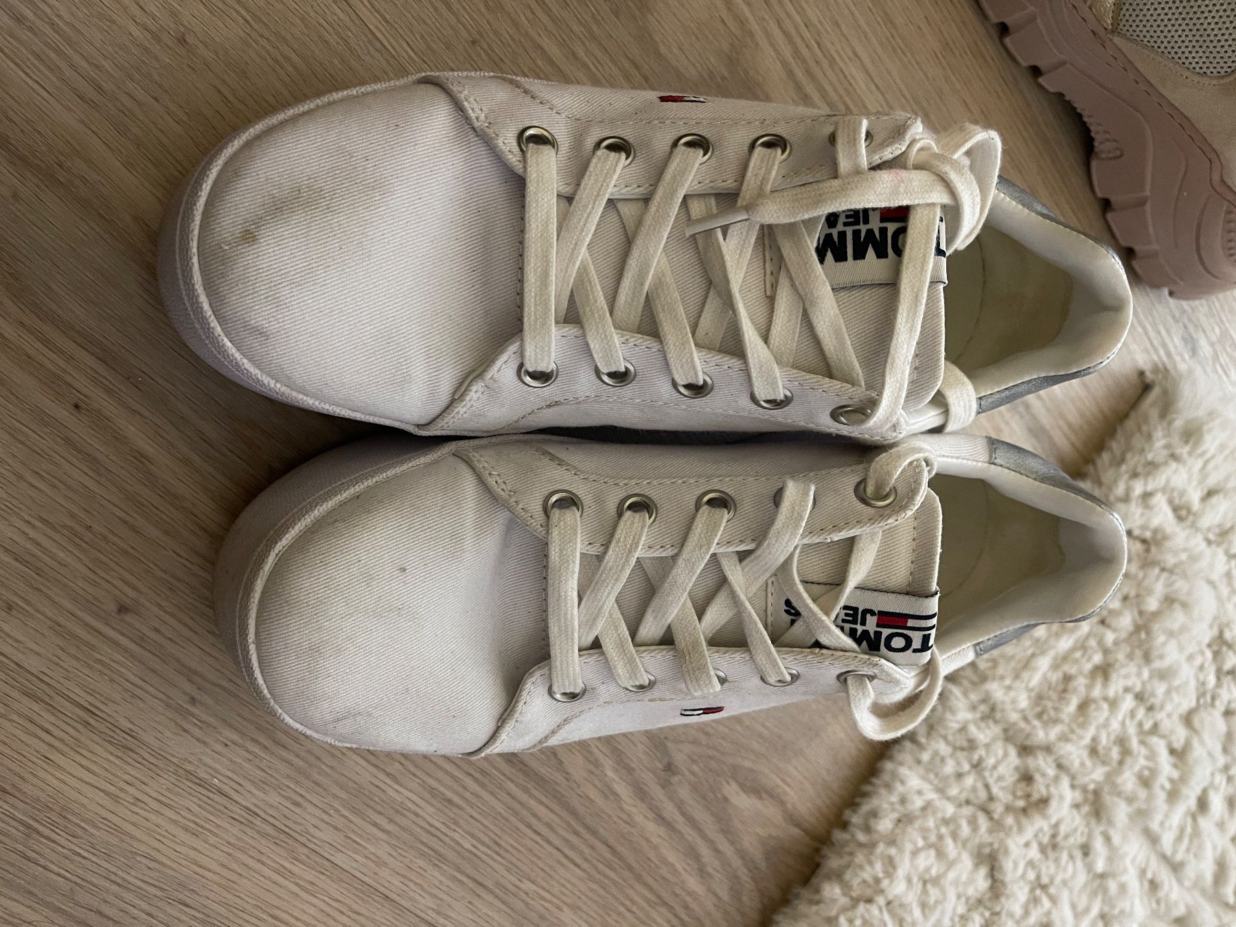Tommy Hilfiger Scarpe da donna: Tommy Hilfiger Sneaker 38 – Usato da Winterthur venduto da mje_t9cr 2