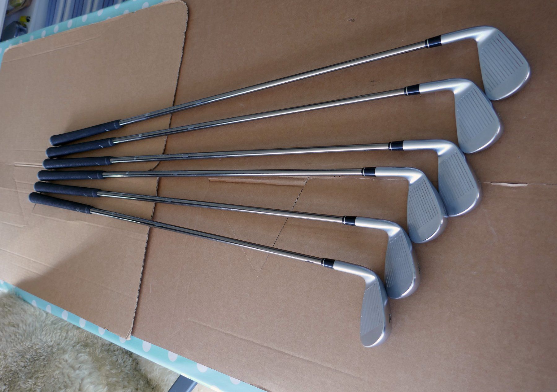Callaway Mazze & Set: Callayway APEX CF16 Golf Eisensatz - RH – Usato da Ehrendingen venduto da Wolfmanjack 1