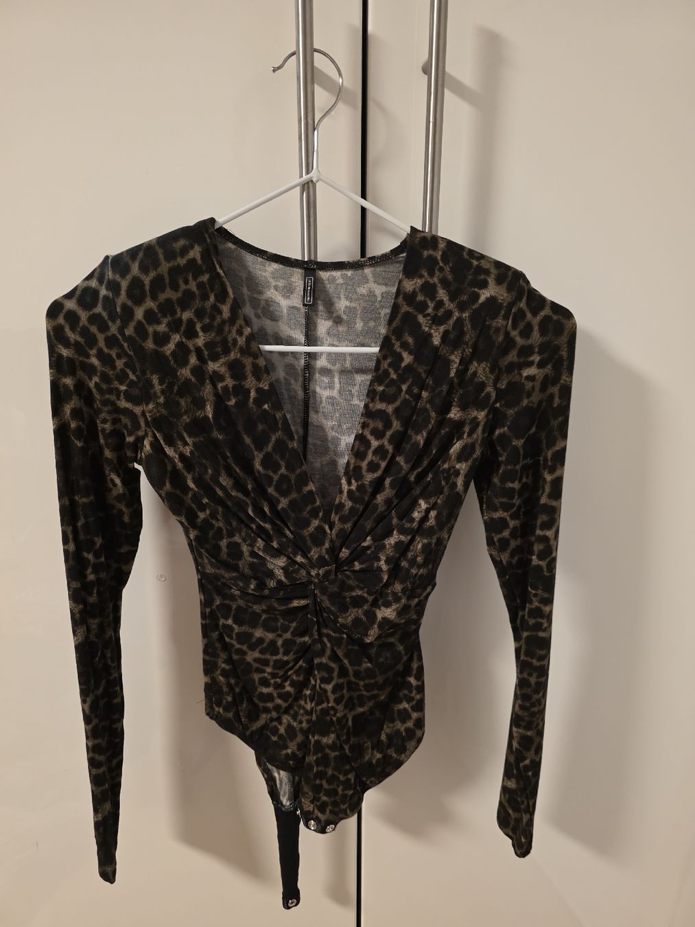 Intimissimi Camicette: Leopard body long sleeve from Intimissimi – Nuovo (secondo la descrizione) da Zürich venduto da lit_n7pb