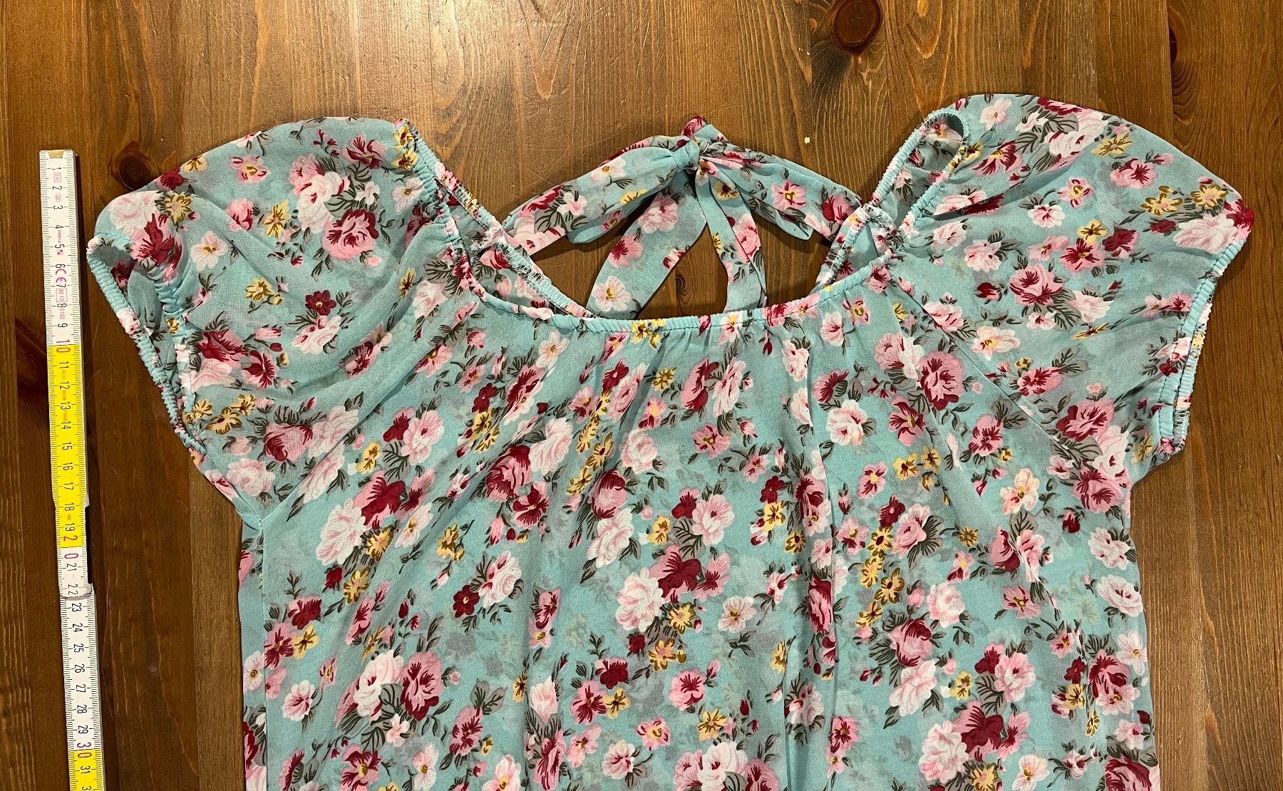 Camicette: Sommerliche Bluse mit Blumenmuster – Usato da Altdorf UR venduto da Mini037 1