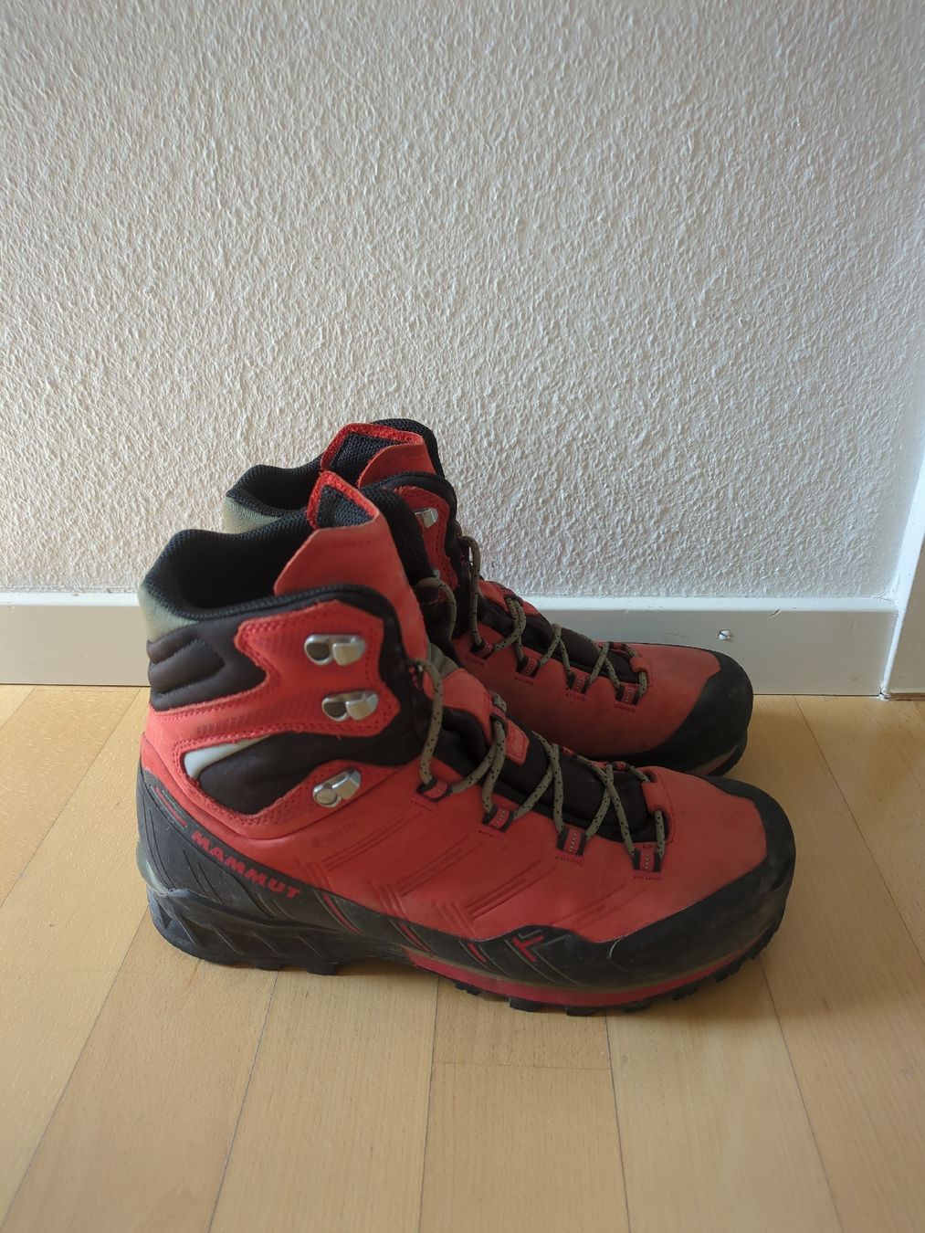 Mammut Chaussures hommes: Wanderschuhe Mammut GR. 40 – D'occasion à Zürich par mrs_s6nl