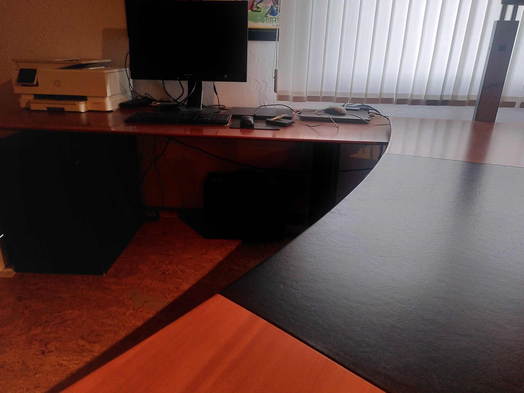 Bureaux: Komplettes Büro-Setup – D'occasion à Bergdietikon par fab_mg68 1