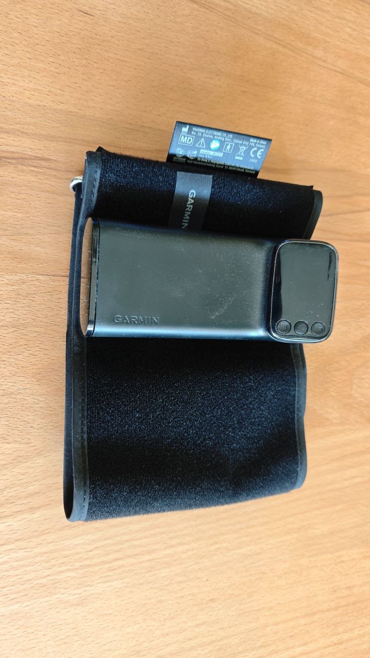 Attrezzature mediche: Garmin Index BPM – Usato da Stallikon venduto da Sunday3