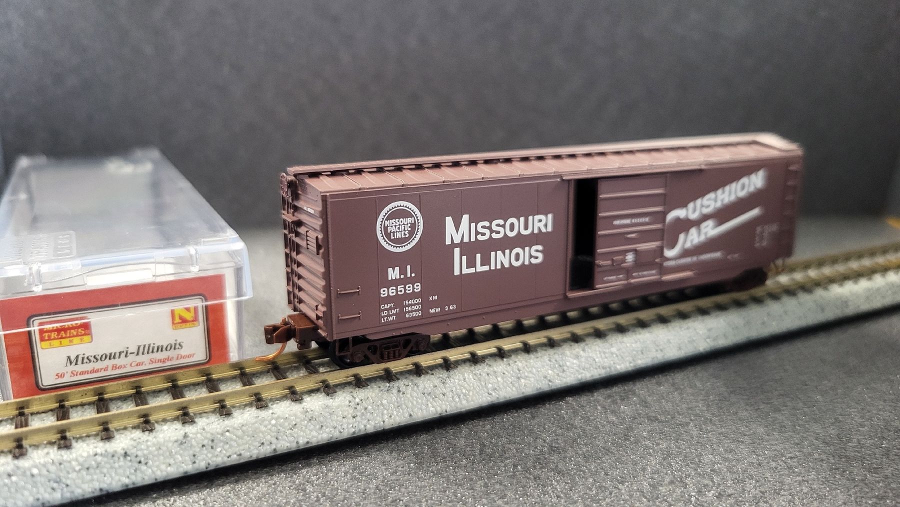 Modellini di ferrovie: 1 wagon boxcar 50' MI - Micro-Trains (édition spéciale) – Usato da Goumoens-la-Ville venduto da nsbourquin