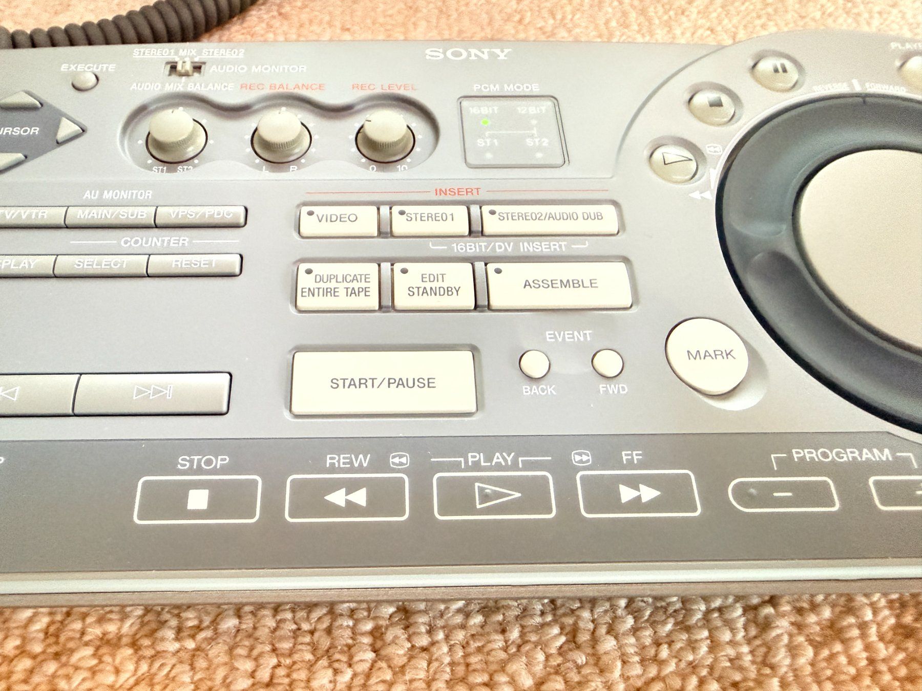 Sony Registratori: Sony DHR-1000VC Digital Video Player / Recorder DV Mini DV – Difettoso da Hilterfingen venduto da Tomz 6