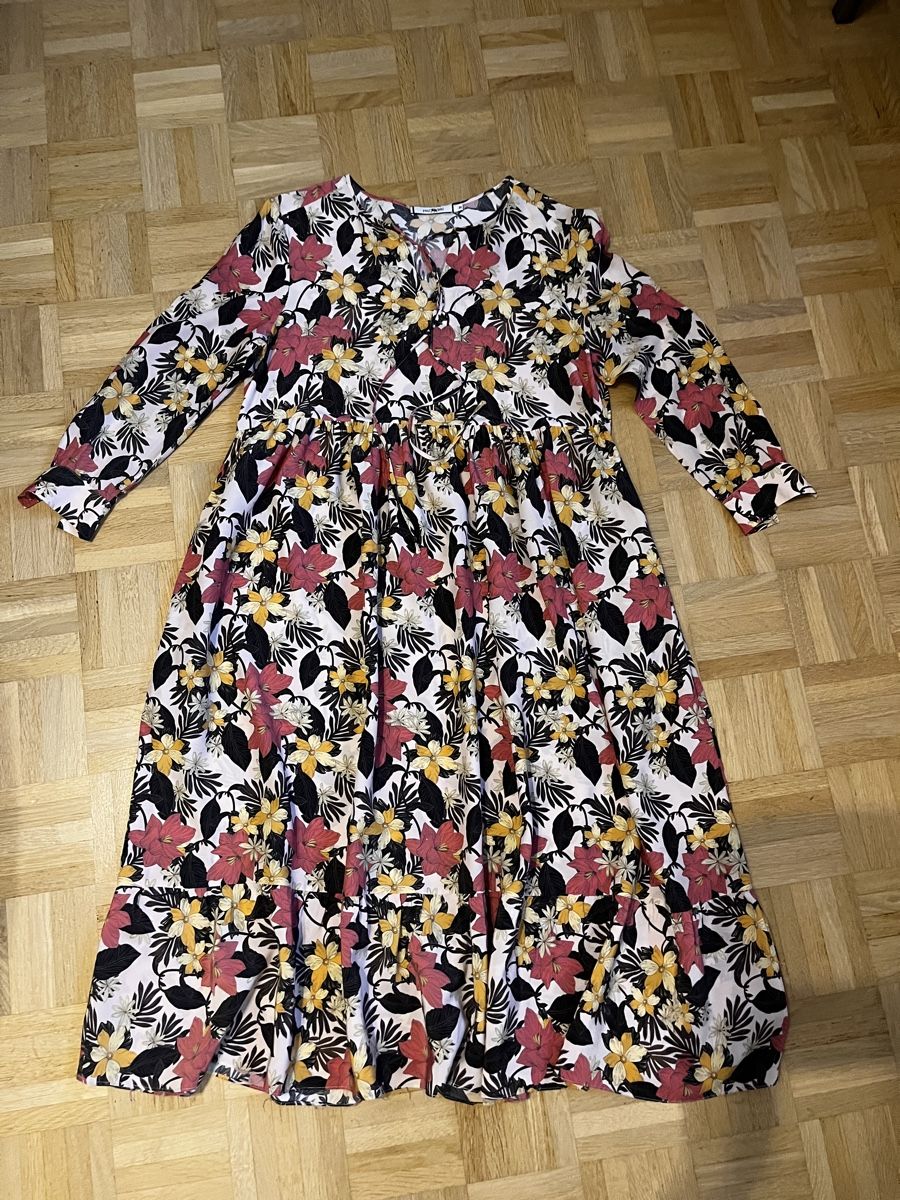 Vestiti: Paul Kehl Kleid Gr. 36 mit Blumenmuster – Usato da Zürich venduto da Kleanthy 4