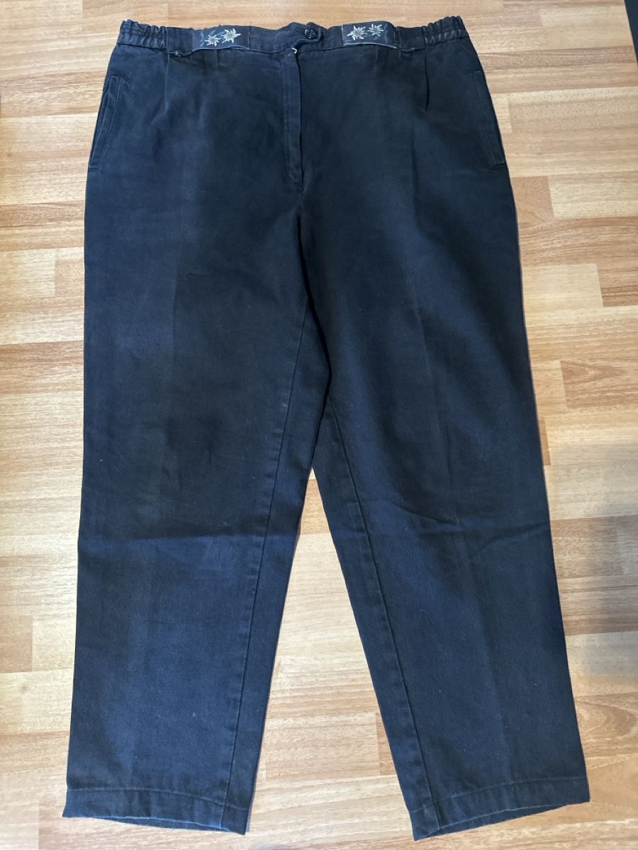 Jeans: Gardeur Damenhose, Gr. 46, schwarz – Usato da Wald AR venduto da sar_x867