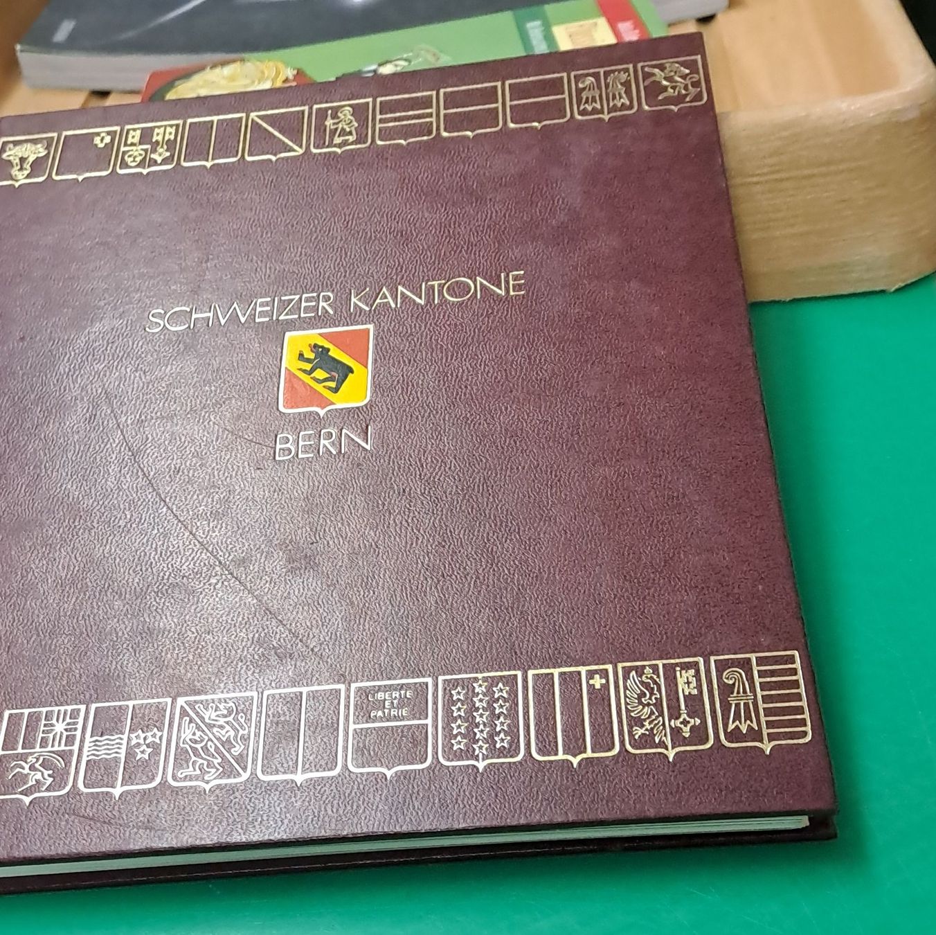 Libri: Schweizer Kantone - Bern - Buch - Top Zustand! – Usato da Zürich venduto da Schoebi19