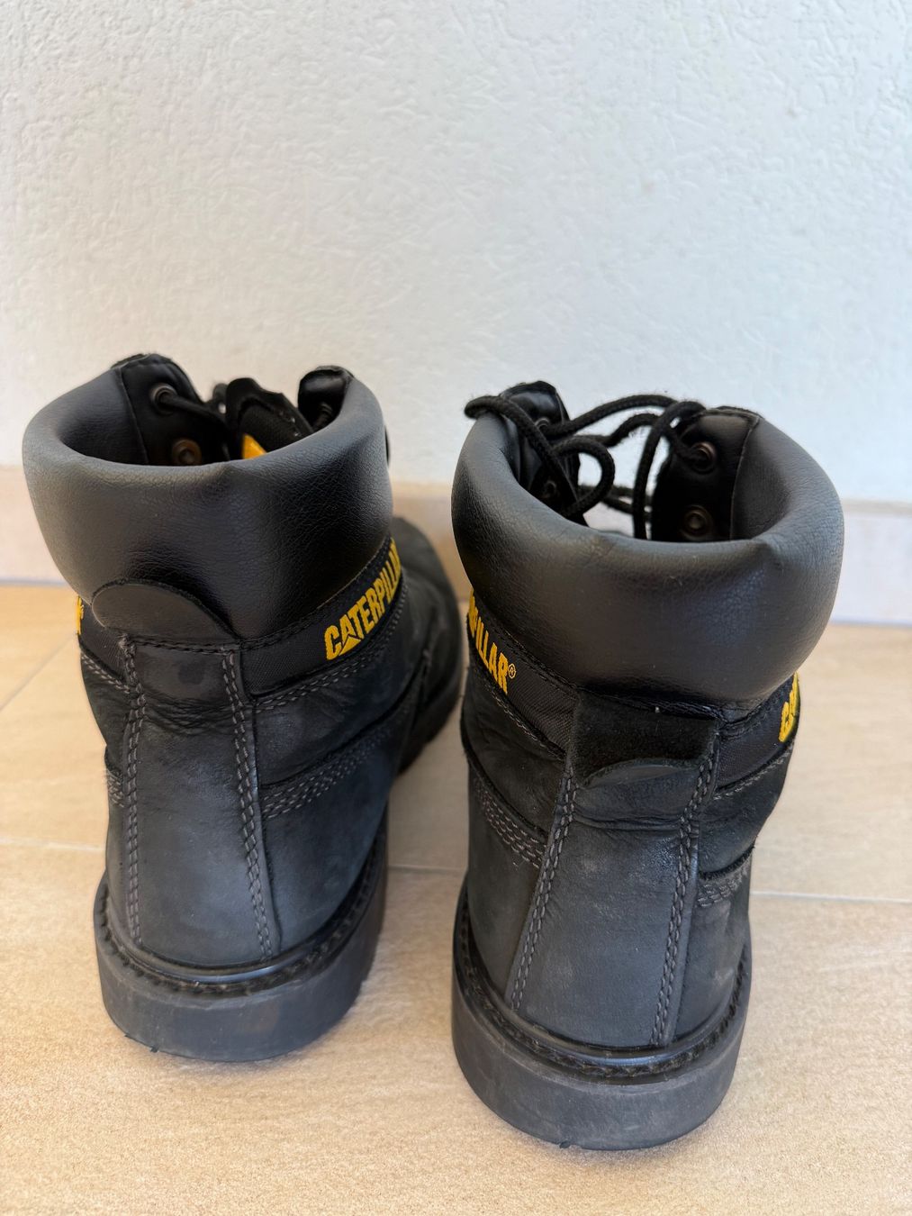 Caterpillar Chaussures hommes: Bottines CAT, p. 43.5 – D'occasion à St-Gingolph par GoldenKeys 3