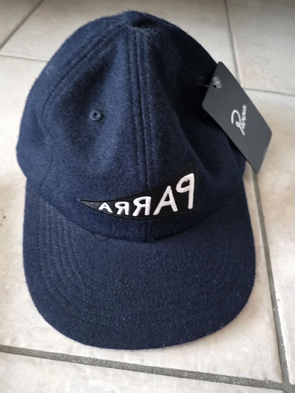 Copricapi, berretti & cappellini: PARRA 6-Panel Cap – Nuovo e nell'imballaggio originale da Genève venduto da tacoma08 1
