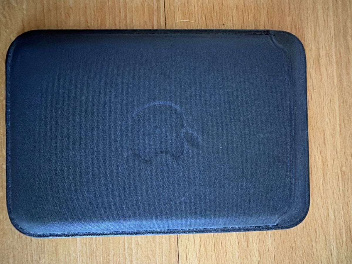 Portefeuilles: Apple MagSafe Feingewebe Wallet schwarz  – D'occasion à Ormalingen par kev_z8rm