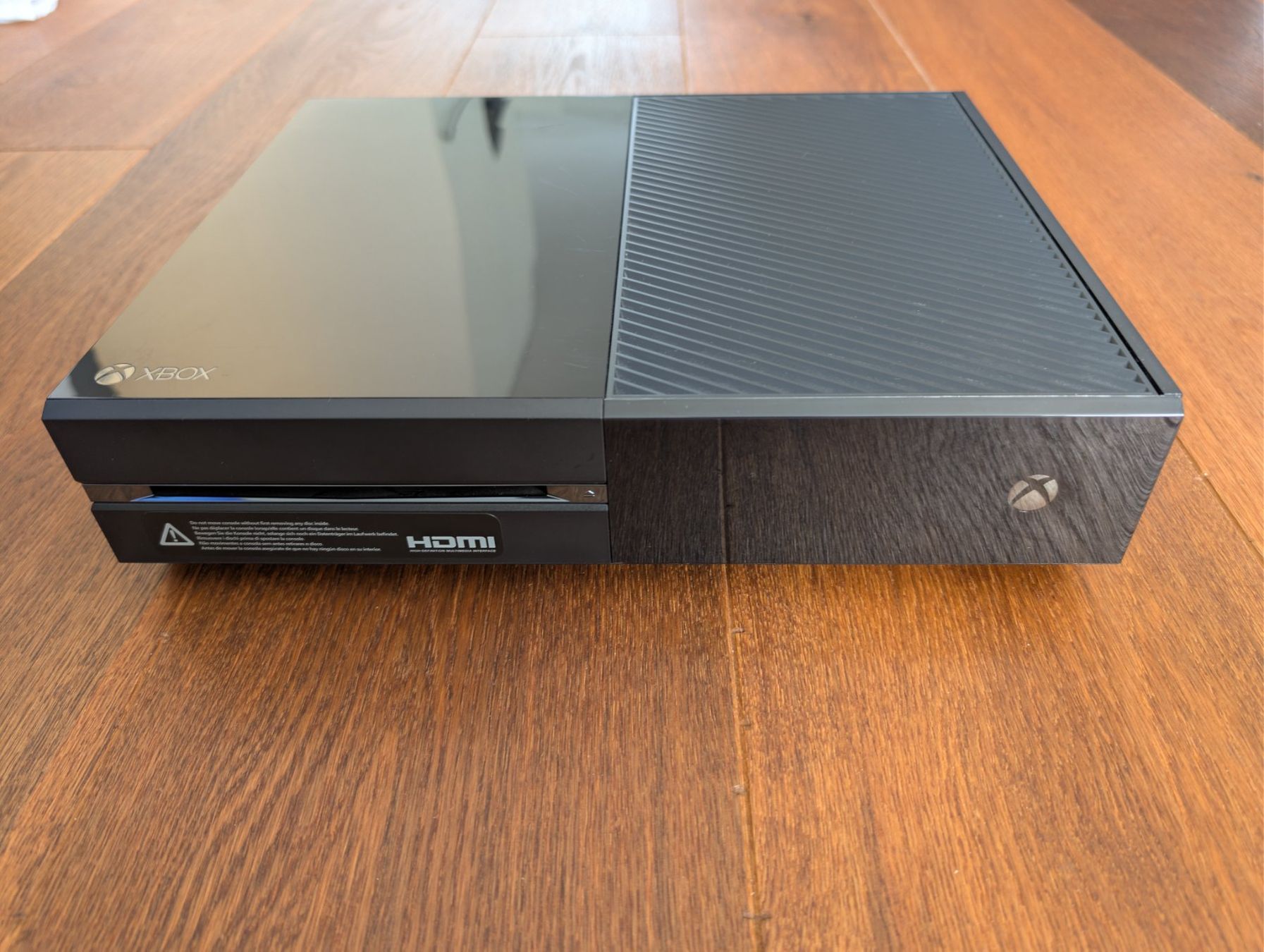 Microsoft Console: XBOX One mit digital TV Tuner – Usato da Mellingen venduto da the-merchant