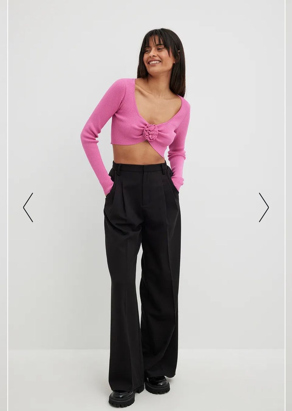 Na-kd Maglioni & Felpe: Pinker Na-kd Cropped Pullover mit Blumendetail, Gr M, neu – Nuovo (secondo la descrizione) da Zürich venduto da Pony74 2