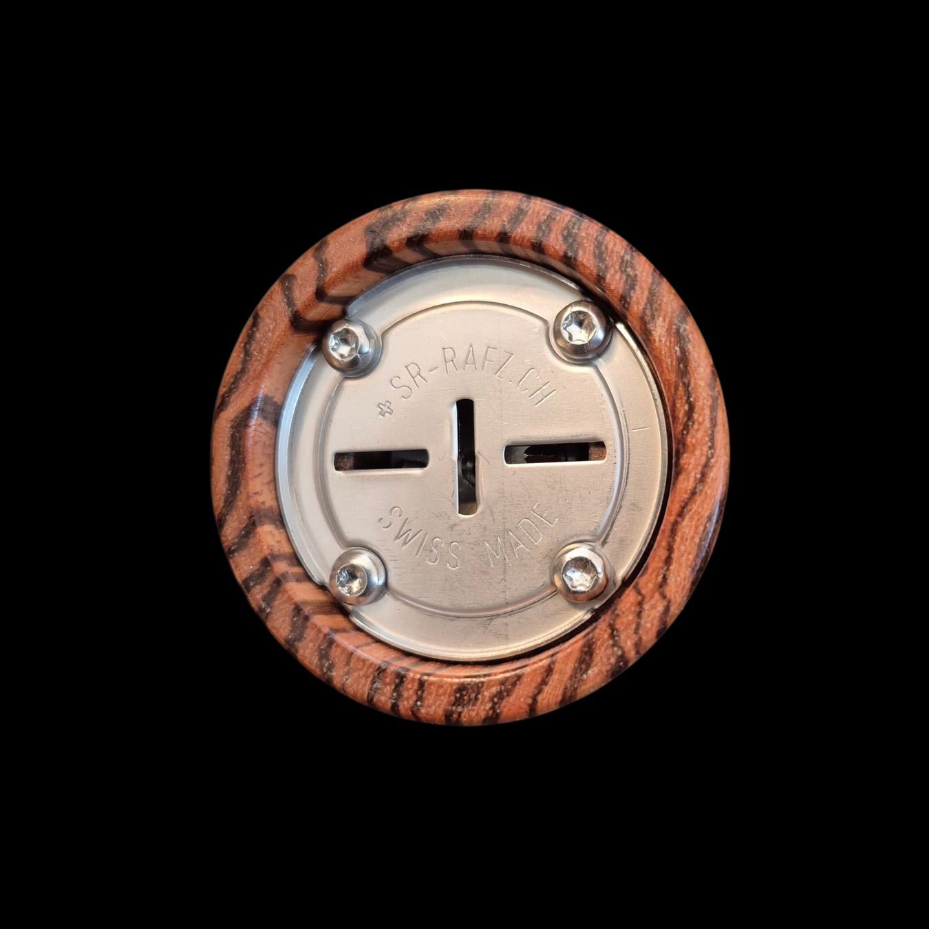 Elettrodomestici da cucina: Muskatmühle neu – Nuovo (secondo la descrizione) da Gamprin venduto da Holzkunst. 2