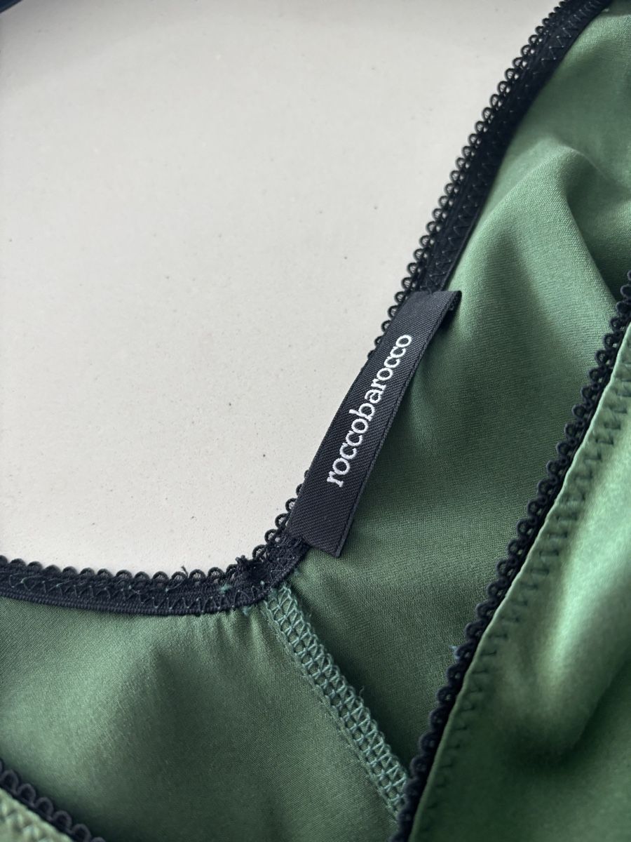 Vestiti: Designer Seidenkleid mit Spitze, Grösse S Roccobarocco – Nuovo (secondo la descrizione) da Wohlen AG venduto da Megagaga 2
