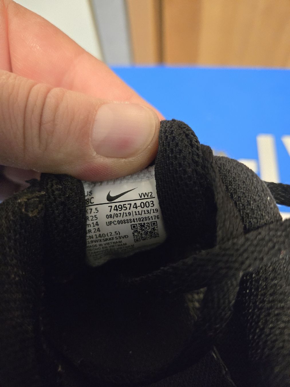 Nike Scarpe per ragazzi: Nike Air Max Invigor TD Gr: 25 – Usato da Winterthur venduto da SneakersLeo 3