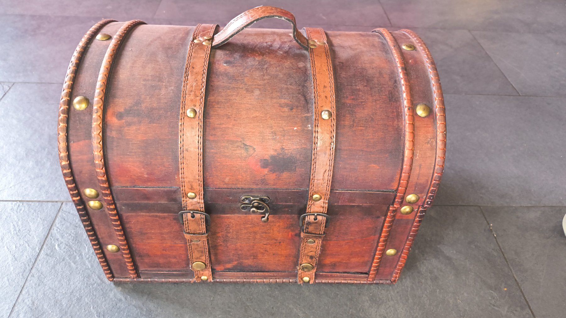 Coffres: Schatztruhe – D'occasion à Güttingen par Castle7