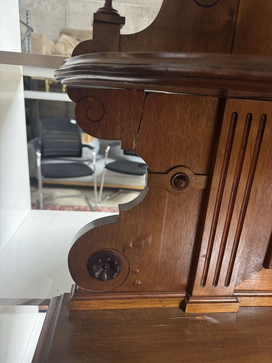 Credenze: Antik Buffet 2 Teilig Nr 7 – Usato da Dübendorf venduto da Brocki_West 3