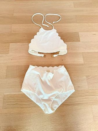 Bikini von MARYSIA SWIM mit Wellensaum in white