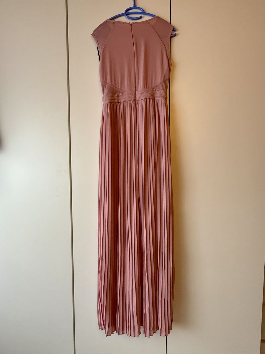 Vestiti: Neuwertiges Abendkleid von Tnfc, Grösse 38 – Nuovo (secondo la descrizione) da Seedorf BE venduto da the_wd2t 5