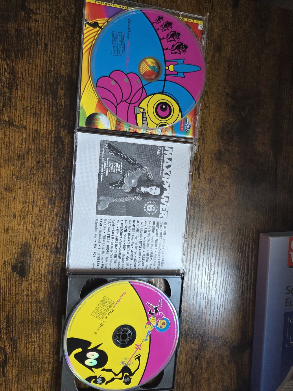 CDs: RaveBase Ravers Paradise Phase 3 2CD Set – D'occasion à Winterthur par Maricels_Boutique 4