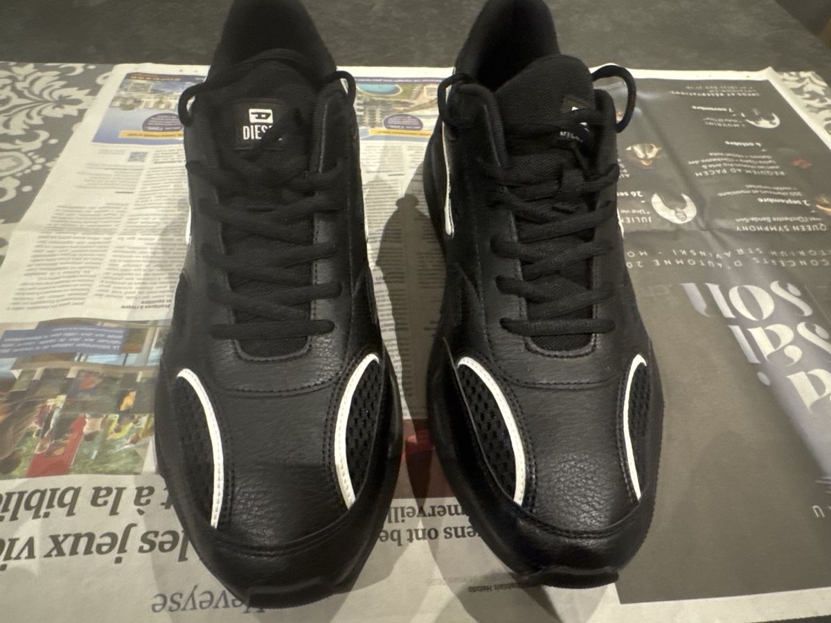 Diesel Scarpe da uomo: Chaussure Diesel – Nuovo (secondo la descrizione) da Montreux venduto da luc_w7cx
