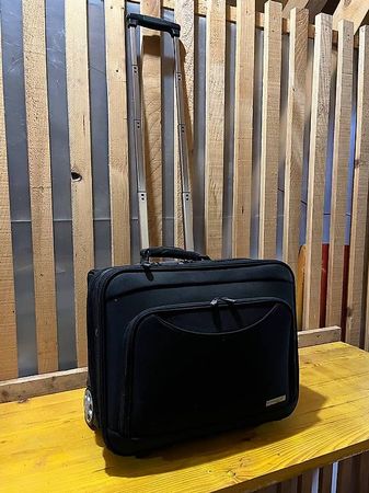 Rollkoffer Flihgtway mit Laptop Fach